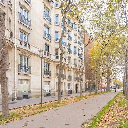 Paris Eiffel Studio Buitenkant foto