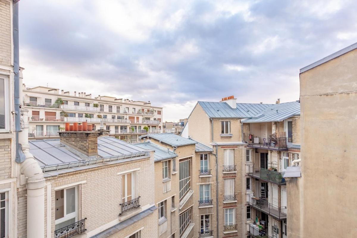 Paris Eiffel Studio Buitenkant foto